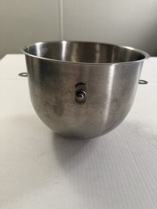 Unbranded Other - Lot Of 4 Unbranded 5 Quart Stainless Kitchen Aid Style Mixing Bowls